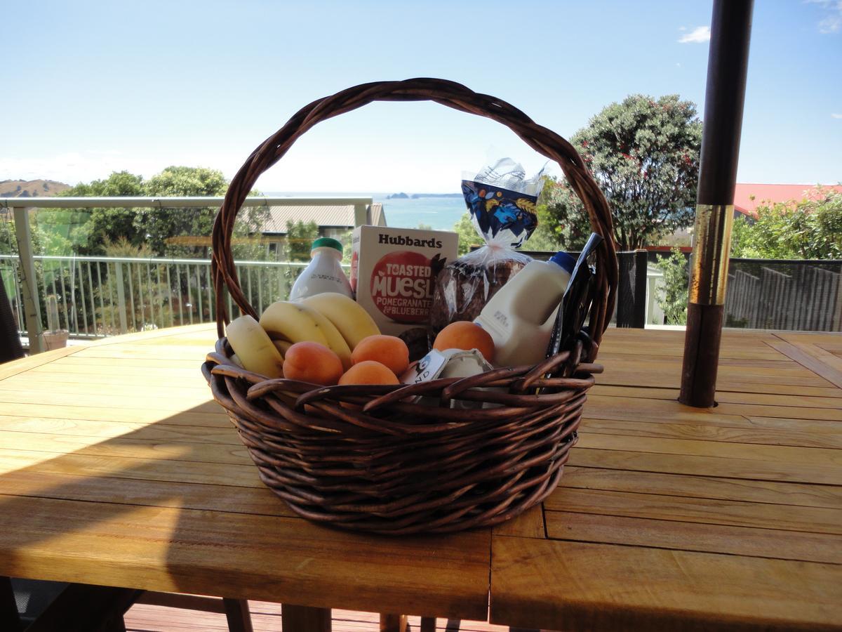 Ocean View B&B Whitianga Esterno foto